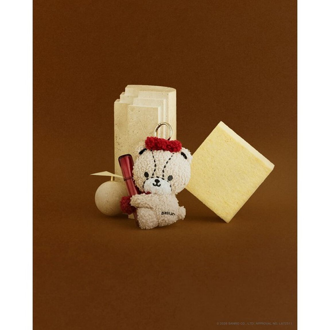 HELLO KITTY × BRILMY 抱抱脣膏毛公仔掛飾 BOOK TINY CHUM ver. SPECIAL PACKAGE(7-Eleven/7net限定)