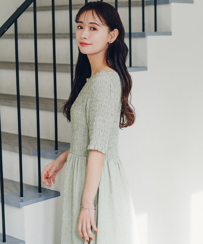 titivate 抽褶半袖連身裙