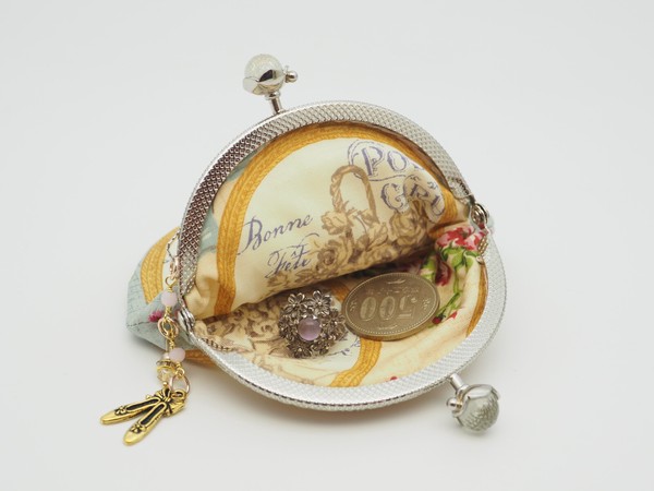 「Marie Antoinette」金屬扣散銀包（金屬框寬度8.5厘米）