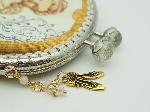 「Marie Antoinette」金屬扣散銀包（金屬框寬度8.5厘米）