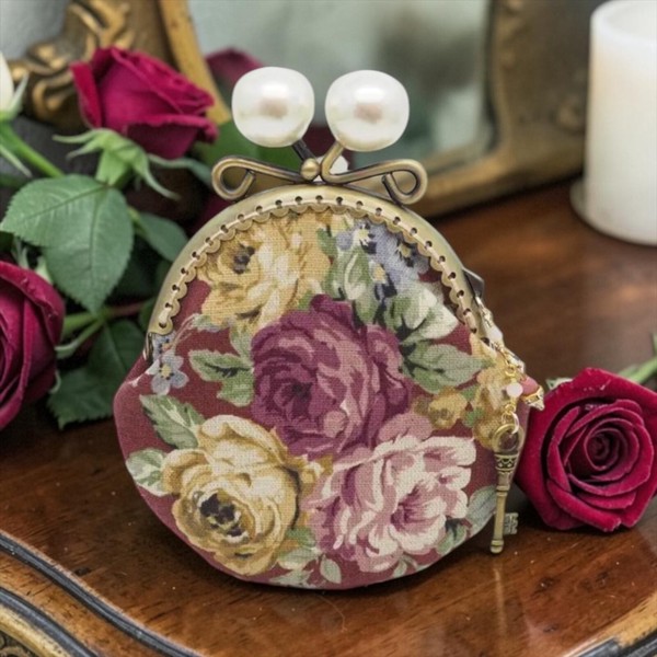 gonta 北歐風玫瑰束酒紅色金屬扣散銀包(金屬框寬度8.5厘米)