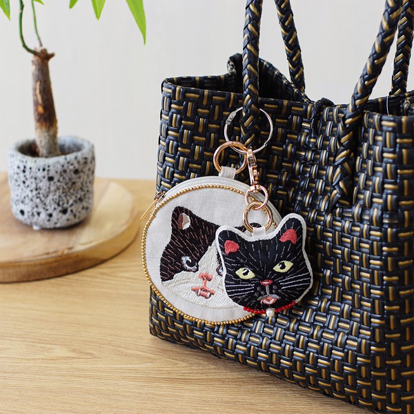 貓咪刺繡圓形珠片小袋