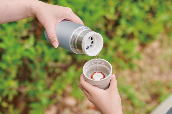 ODEKAKE 不鏽鋼保溫杯 連杯套 480ml